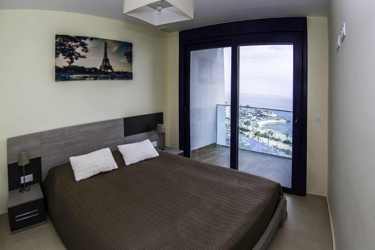 Apartamento Sea Senses Victoria Frente Al Mar Torrevieja Buitenkant foto
