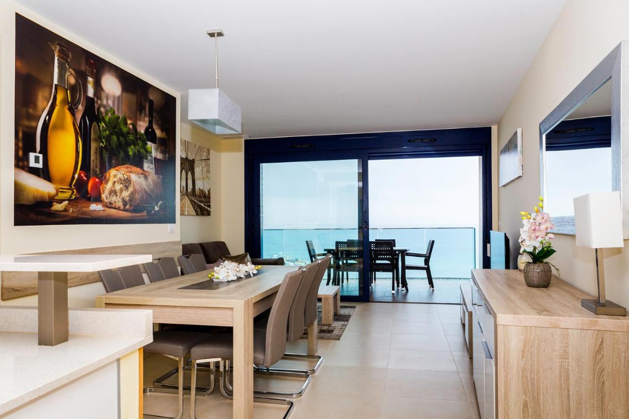 Apartamento Sea Senses Victoria Frente Al Mar Torrevieja Buitenkant foto